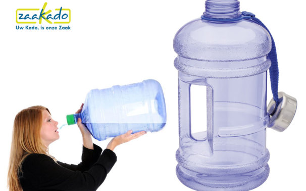 positie Gebakjes overschot Grote drinkfles (watertank) voor je dagelijkse waterbehoefte + logo!