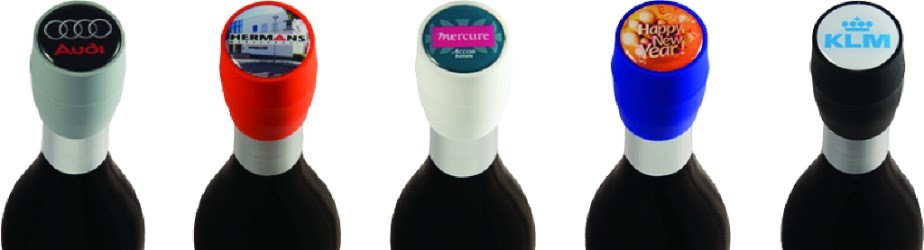 Wijnstopper ook op dichte fles met logo doming relatiegeschenken ZaaKado