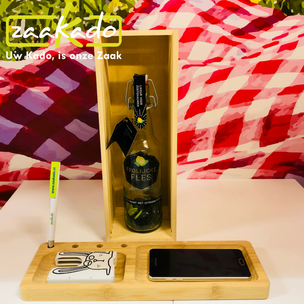rackpack juice box wijn fles bamboe rackpack kist houten rackpack personeel uniek geschenk stijlvol geschenk giftbox draadloos Zaakado relatiegeschenken personaliseren zaakadotip giveaway rotterdam bamboo oplader