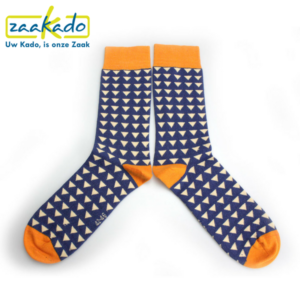 relatiegeschenken ZaaKado Rotterdam sokken print sokkentrend ontwerp kleuren oranje blauw werk sport casual verpakking bedrijven zakelijke relaties bouwbedrijven